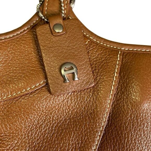 Etienne Aigner Brown Leather Women’s Equestrian Style Handbag Purse - Picture 2 of 12